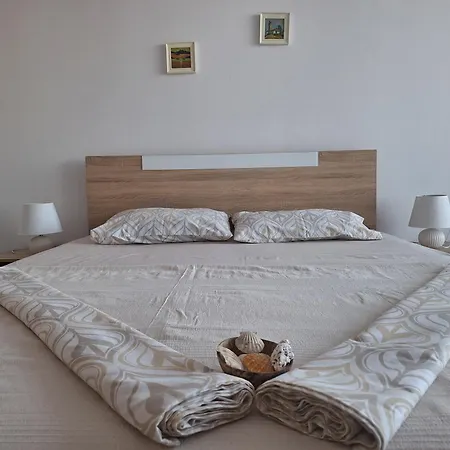 Appartement Santosha On The